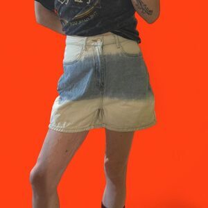 12th Tribe High Waisted Dip Dye Ombre Denim Shorts Size Small Like New